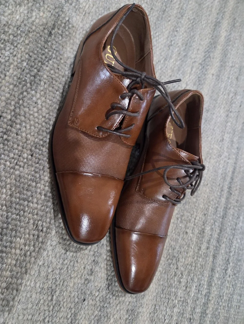 Men's Shelly Cap Toe Oxford Guess Shoes